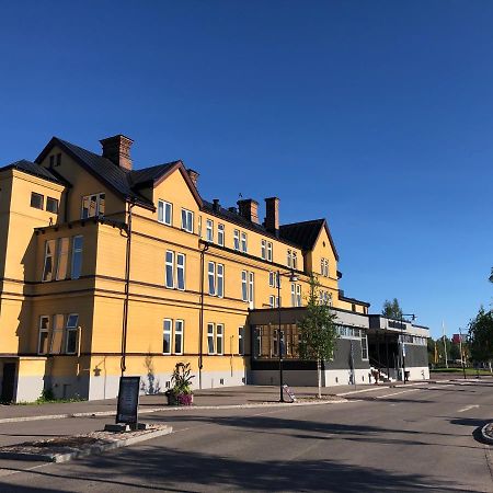 Orsa Jaernvaegshotell Екстериор снимка